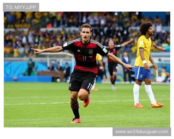 克洛泽作为世界杯最佳射手的辉煌生涯回顾与成就分析